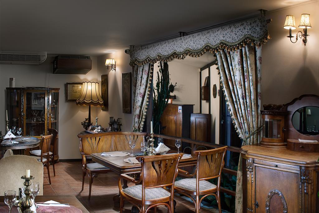 Pensiune-Restaurant Tara Luanei Sărata-Monteoru Kültér fotó